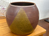 Pottery jar
